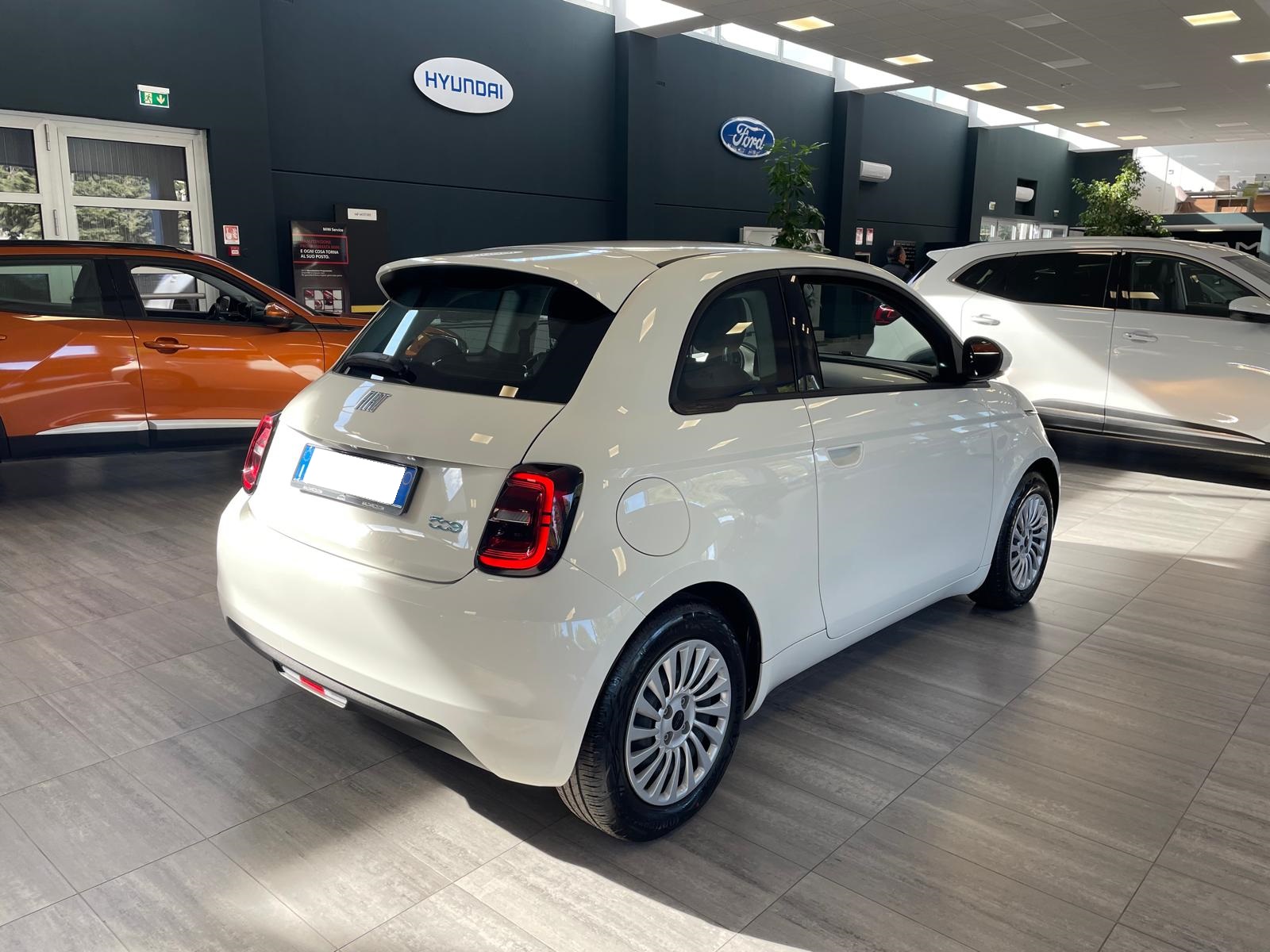 FIAT 500E 43KW 58CV 8.392KM 31/07/2023 – MP MOTORS