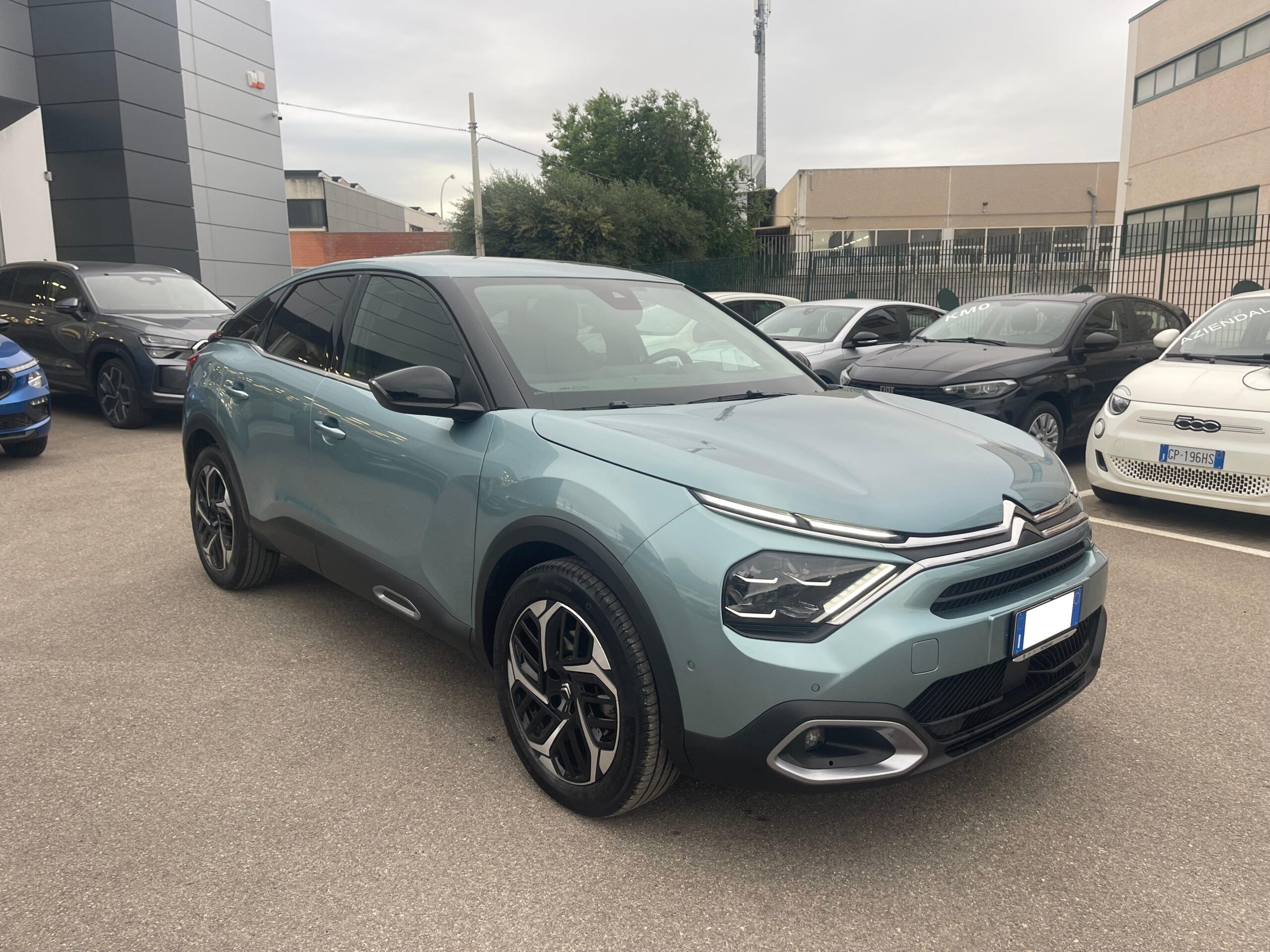 CITROEN C4 1.2 131CV 31/10/23 4.700KM – MP MOTORS