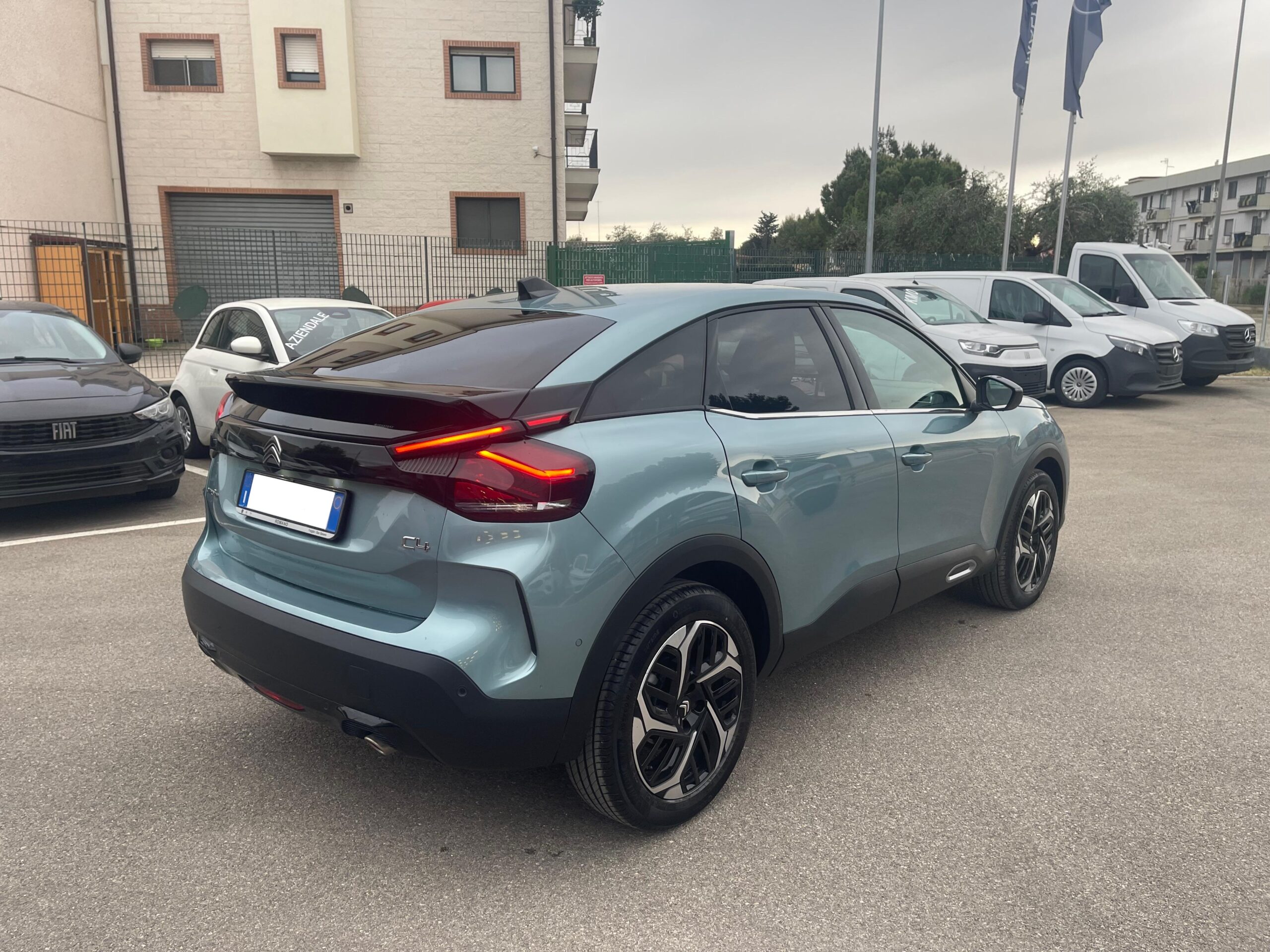 CITROEN C4 1.2 131CV 31/10/23 4.700KM – MP MOTORS